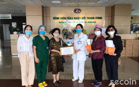 Secoin in support of the “Knights In White” on the fight against Covid-19 